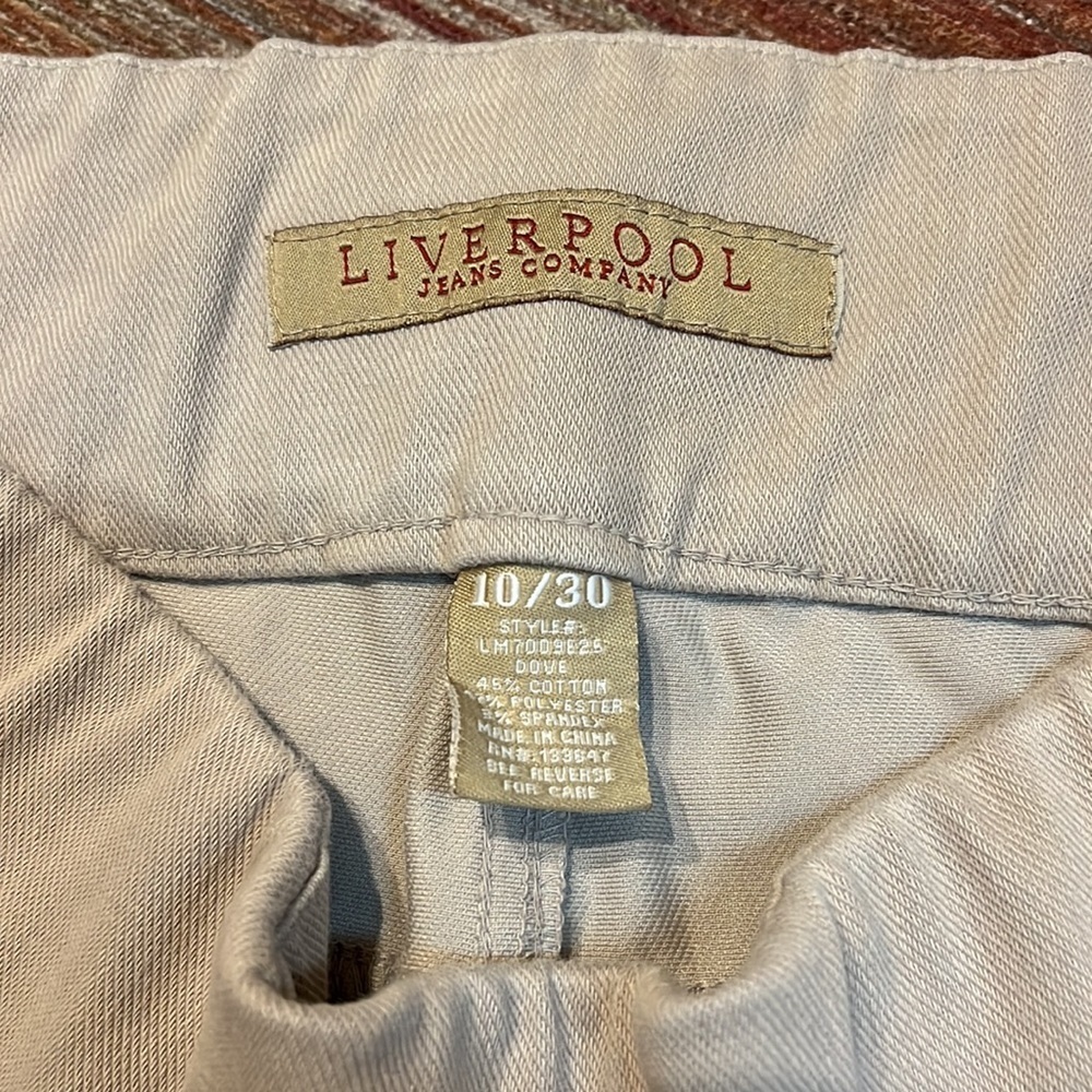 Liverpool Pull-On Cropped Pants Size 10/30 - Picture 5 of 10